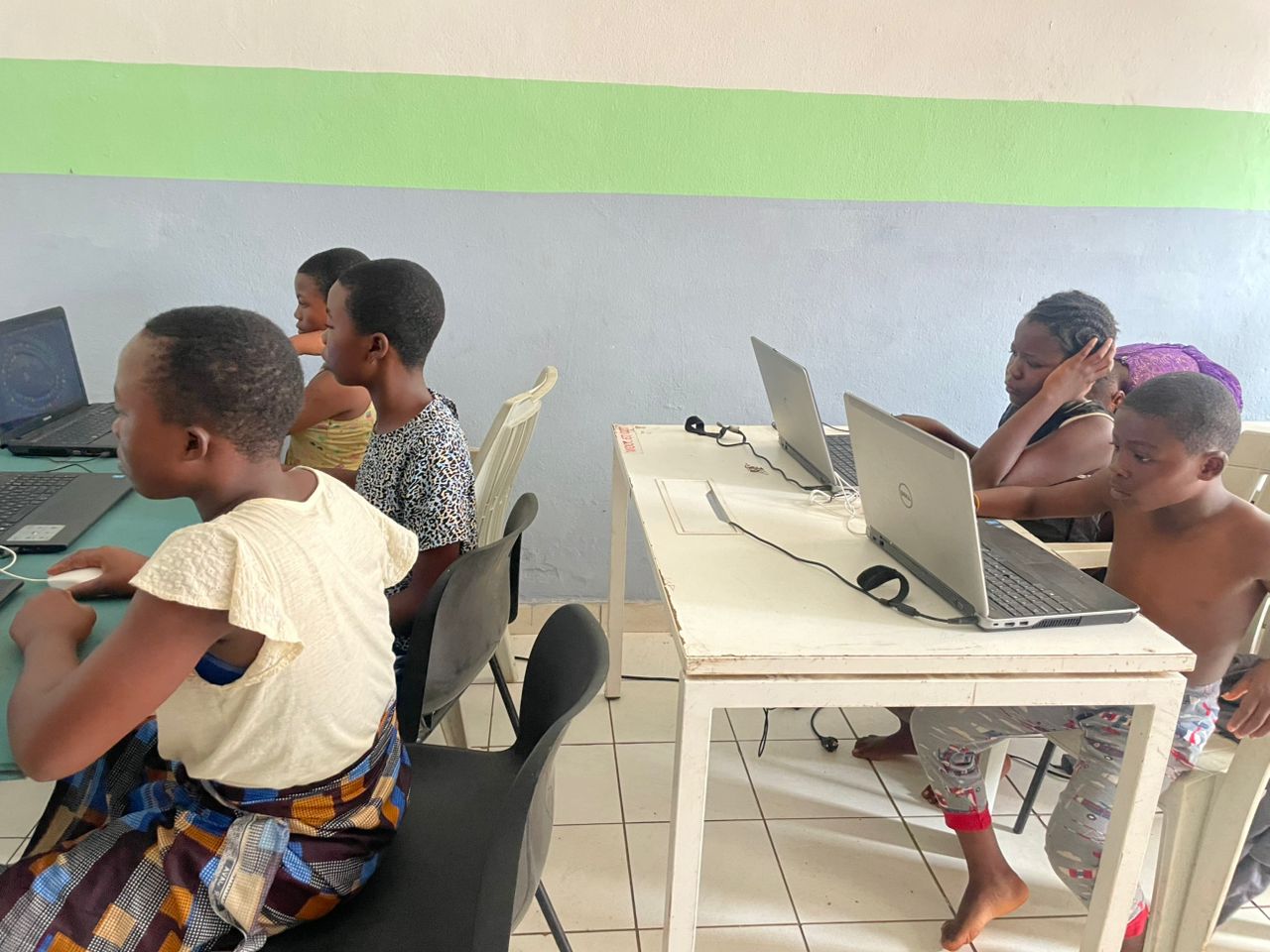 Children and youth using computers at a Community Digital Access Lab